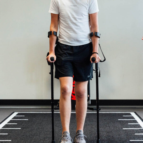 lopen met krukken tacl acl rehabilitation - lopen met krukken tacl